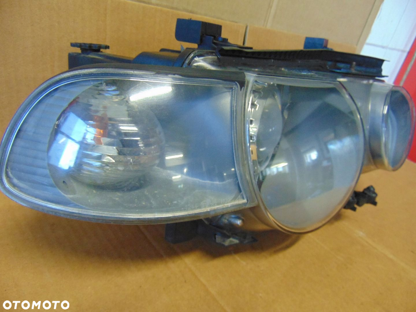 LAMPA PRAWA PRAWY PRZÓD PRZEDNIA BMW 3 E46 COMPACT XENON EUROPA - 3