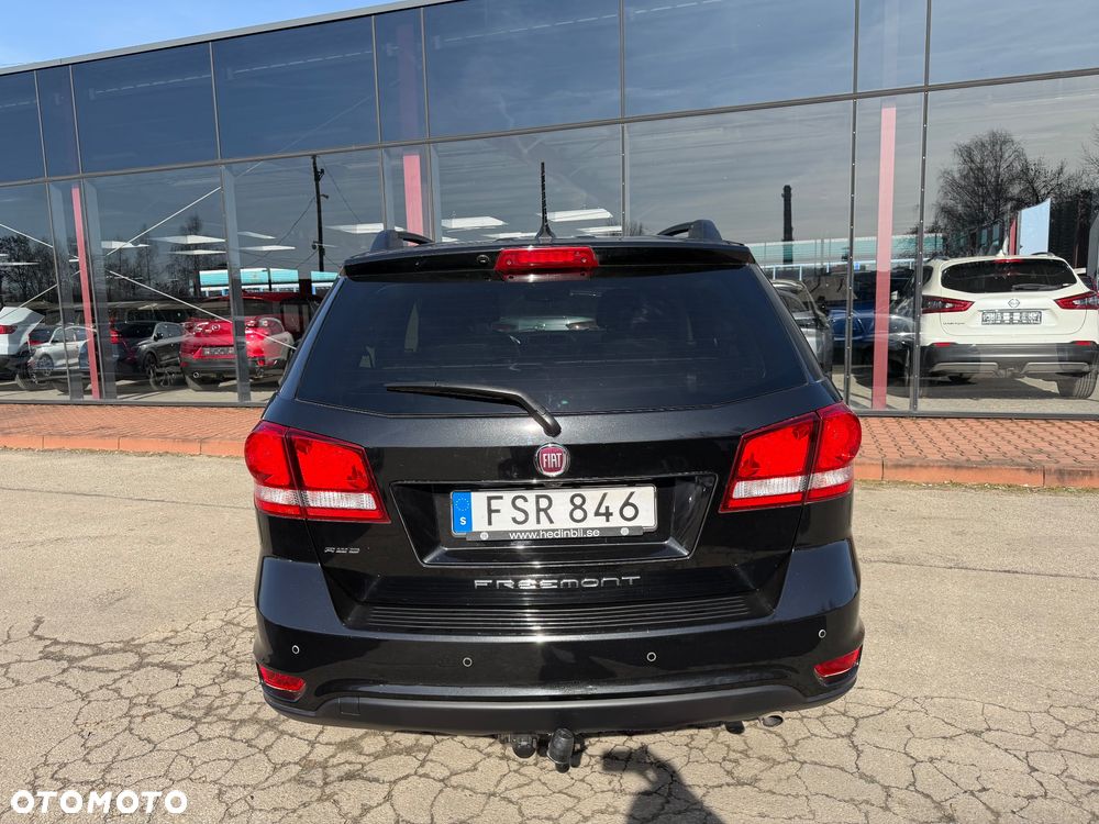 Fiat Freemont 2.0 Multijet Black Code AWD - 10