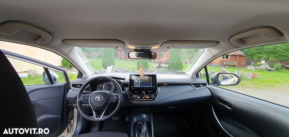 Toyota Corolla - 4