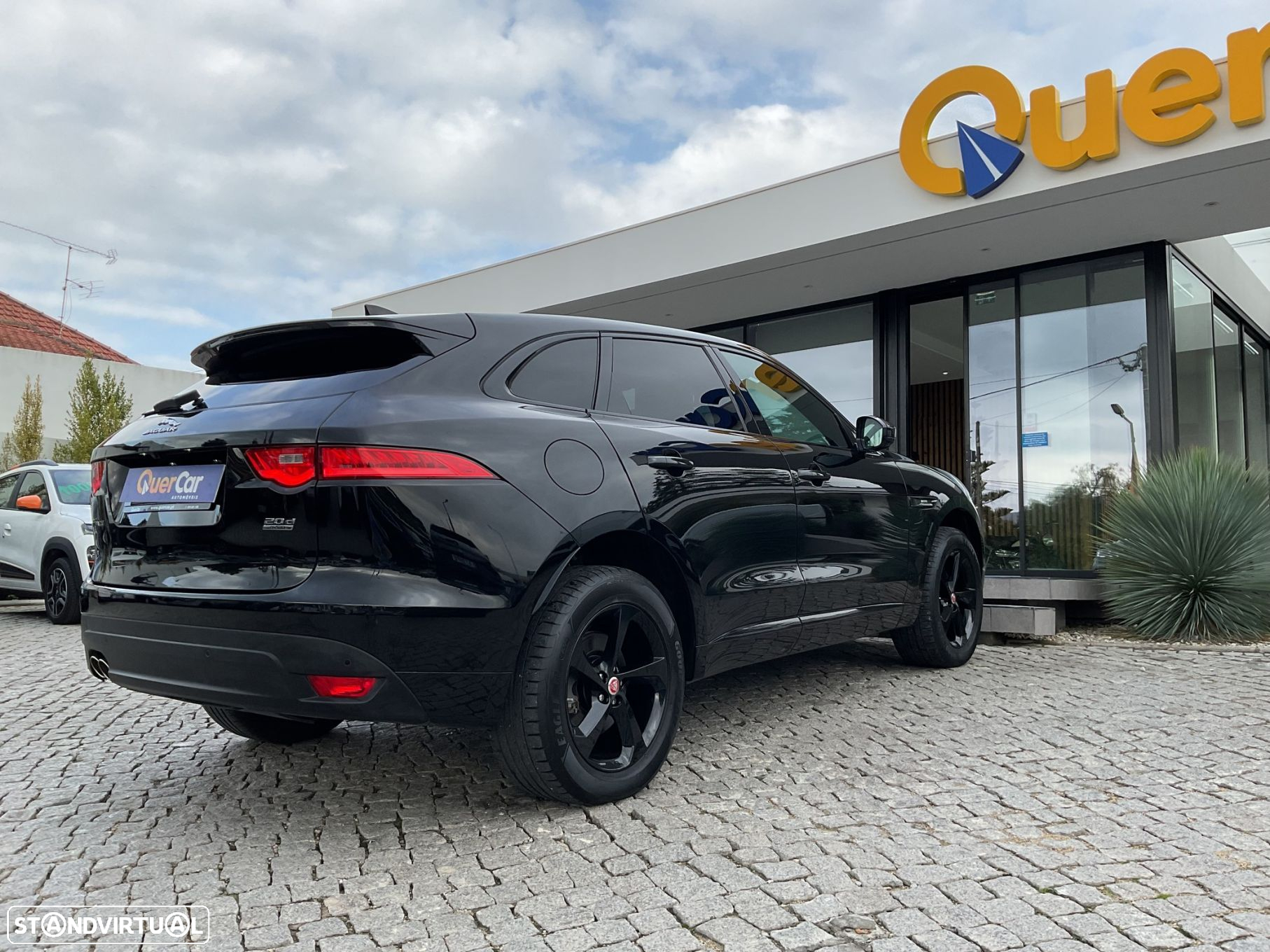 Jaguar F-Pace 2.0 i4D R-Sport AWD Aut. - 10