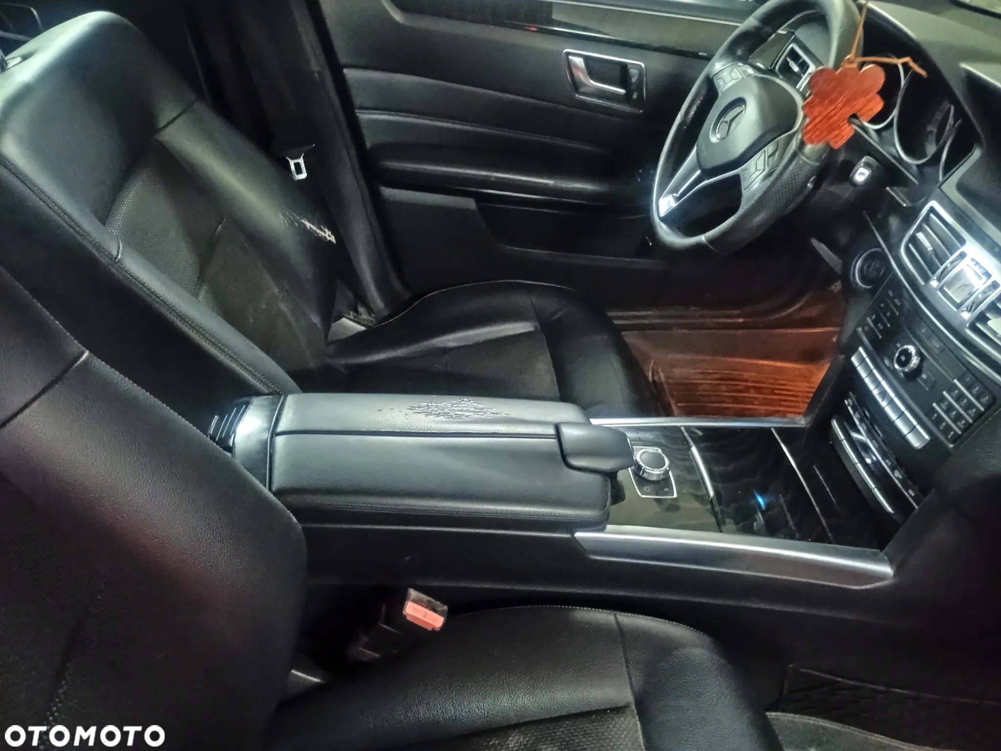 Mercedes-Benz Klasa E 200 BlueTEC 7G-TRONIC Avantgarde - 12