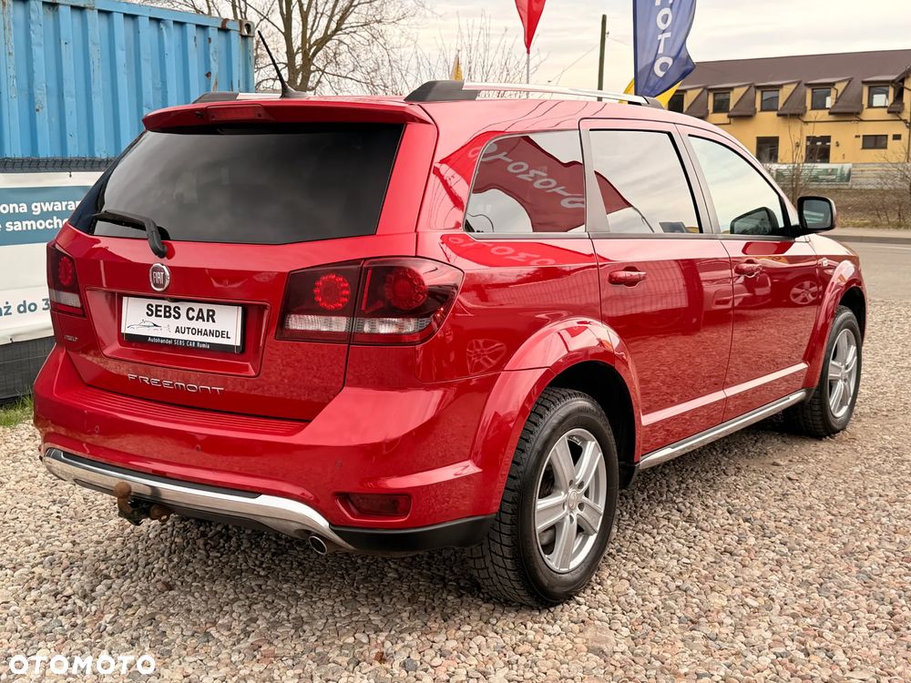 Fiat Freemont 2.0 Multijet 16V DPF Automatik Allrad Black Code - 3