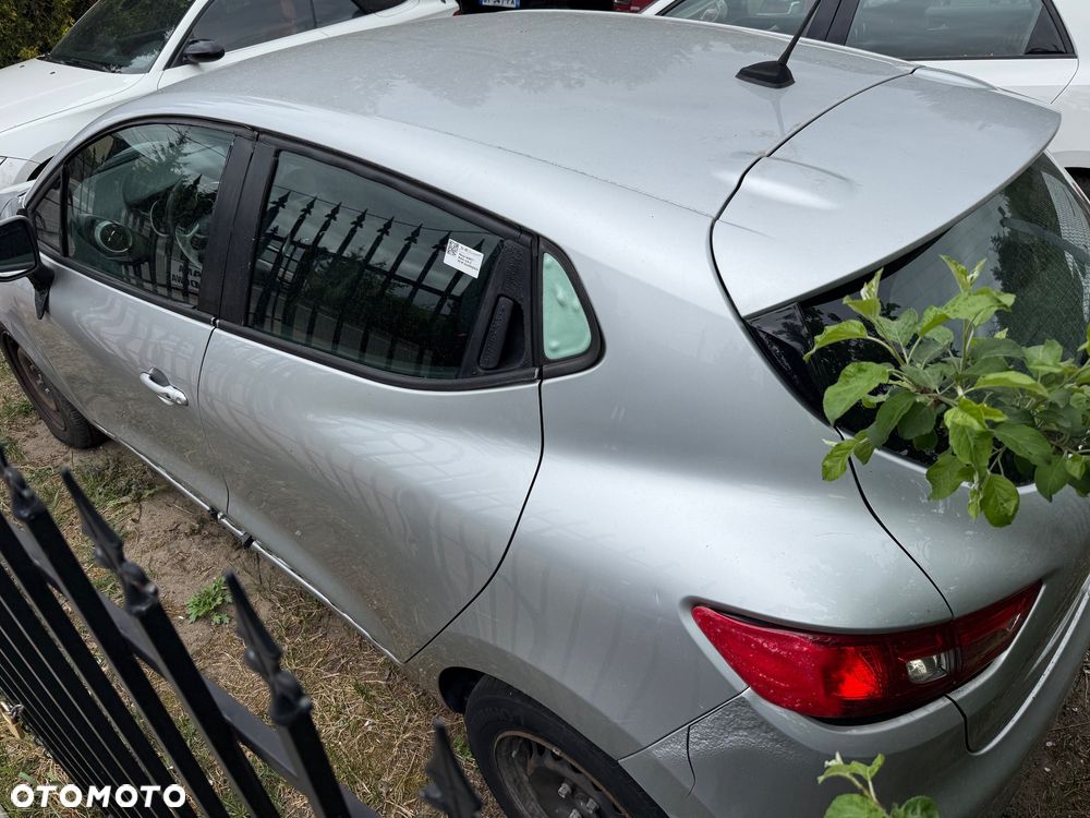 Renault Clio 1.5 dCi Energy Dynamique - 4