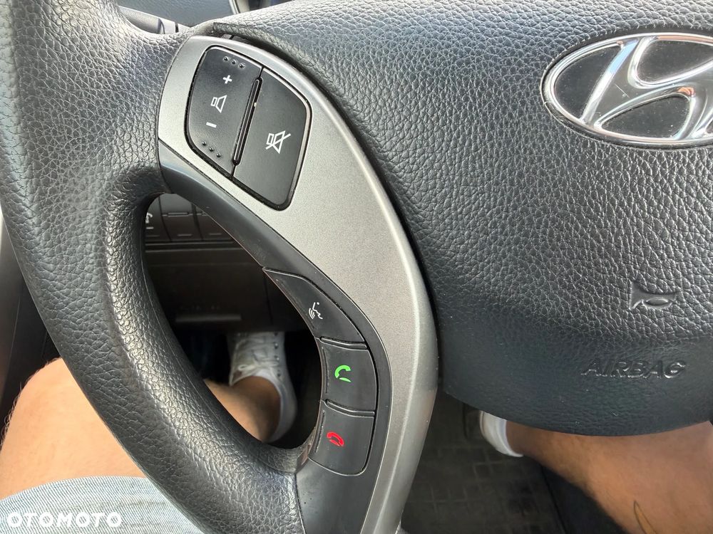Hyundai i30 1.4 CRDi Comfort - 11