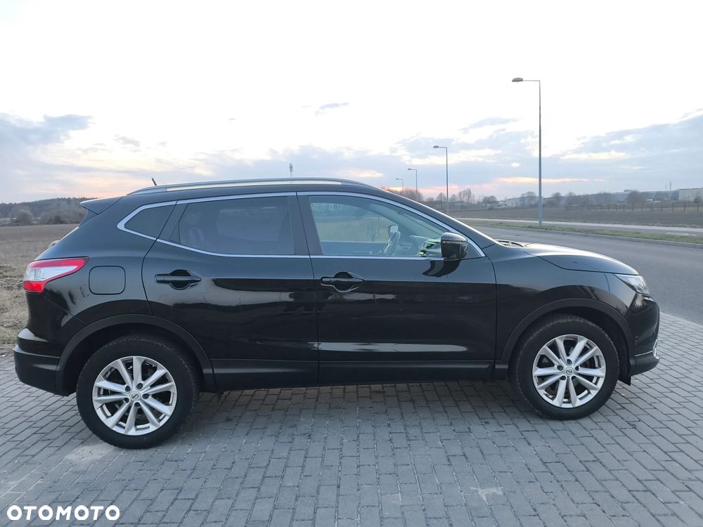 Nissan Qashqai 1.6 DIG-T Tekna - 6