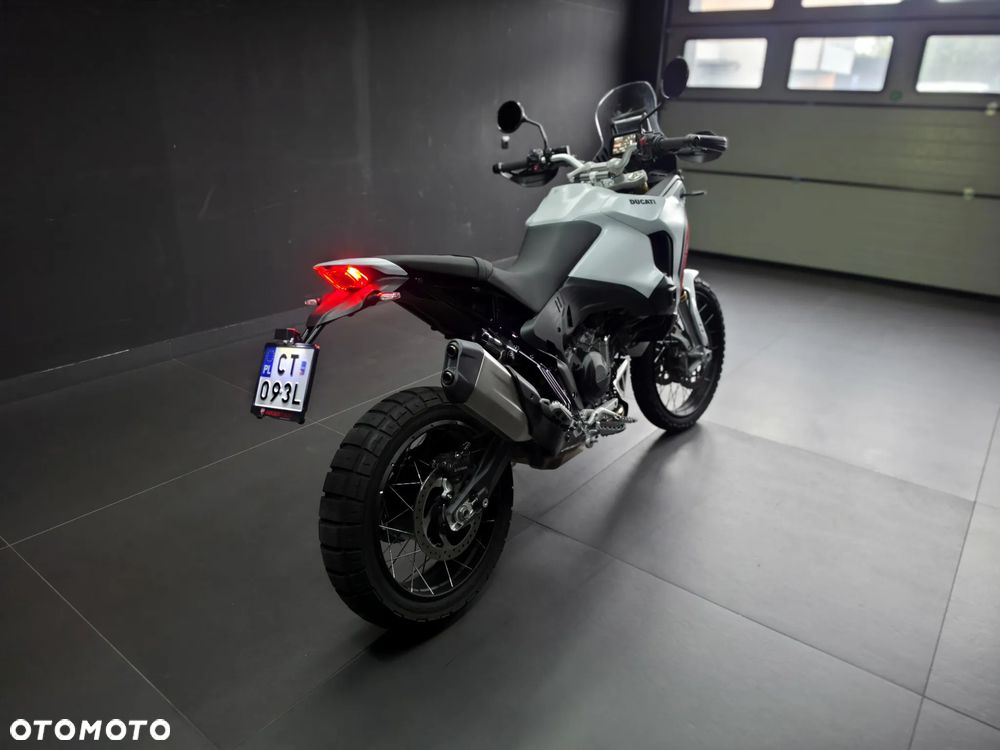 Ducati DesertX - 3