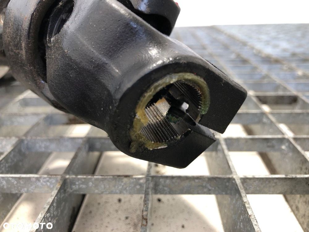 DRĄŻEK KOLUMNY KIEROWNICZEJ - 199.00 PLN - MAN TGX I 2006 - 2022 18.440 81461226156 - 6