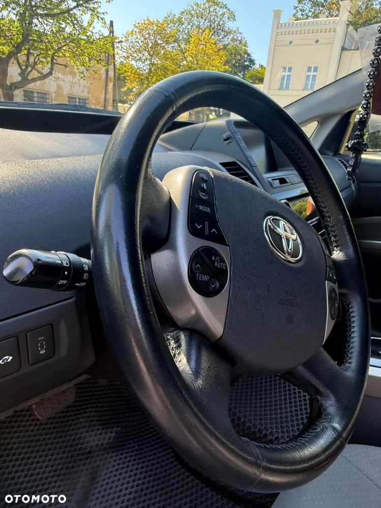 Toyota Prius 1.5 VVT-i Prestige - 5