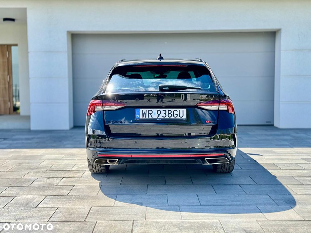 Skoda Octavia 2.0 TDI DSG 4x4 RS Plus - 10