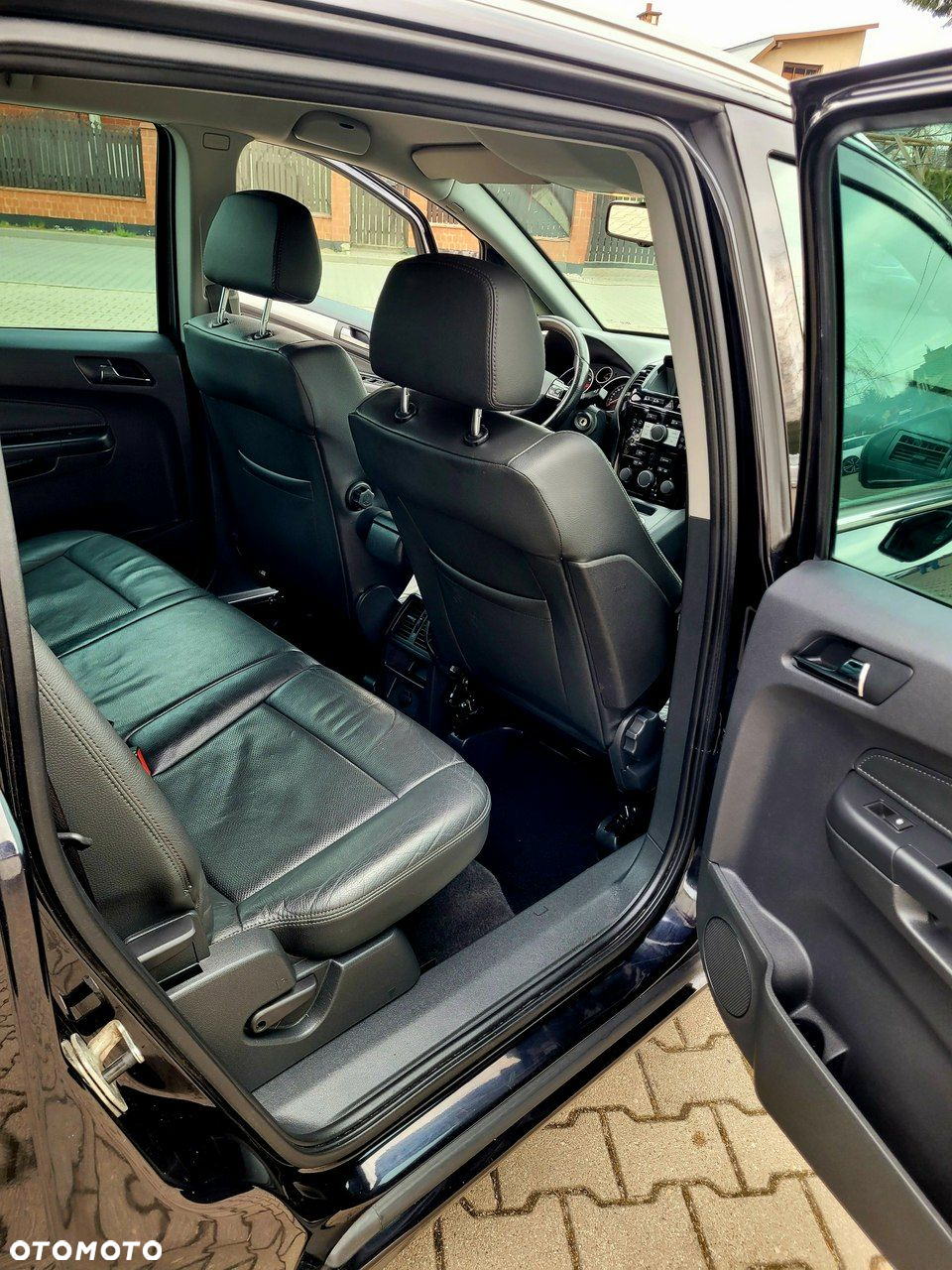 Opel Zafira 1.8 Cosmo - 26