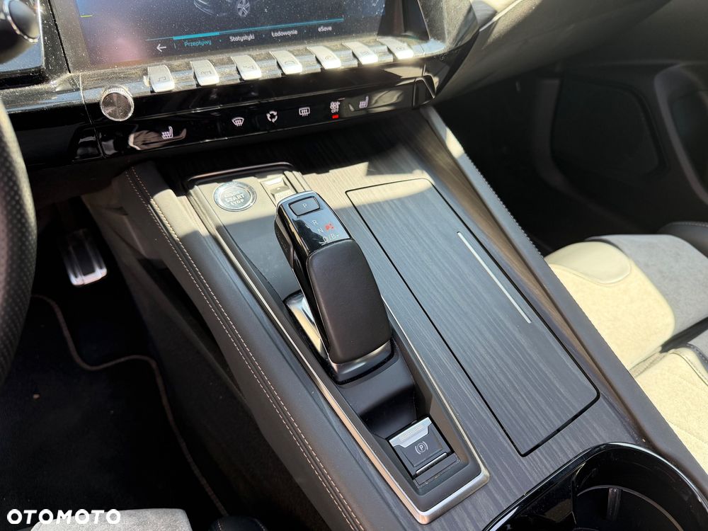 Peugeot 508 225 e-EAT8 GT - 28