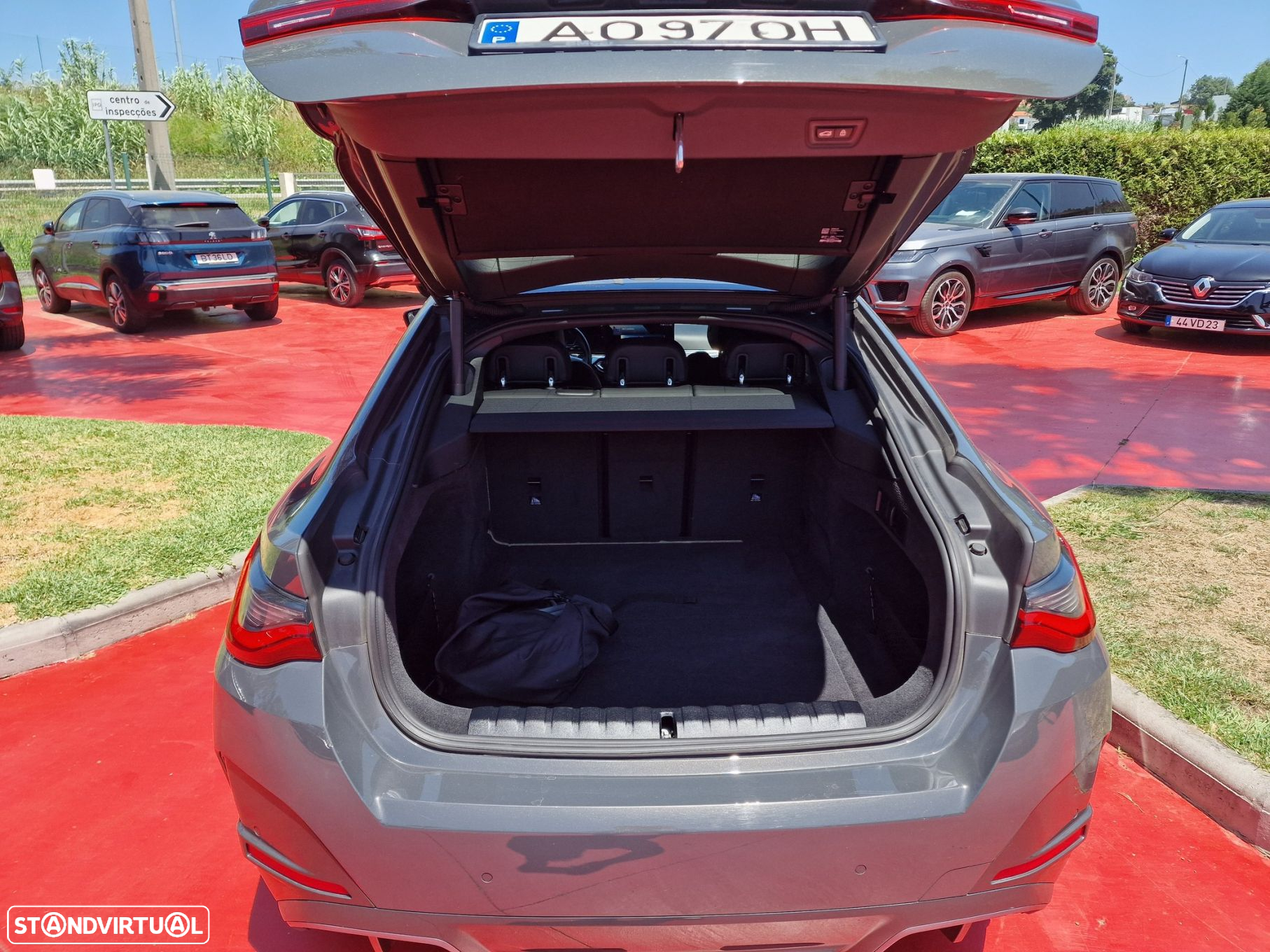 BMW i4 eDrive40 Pack Desportivo M - 6