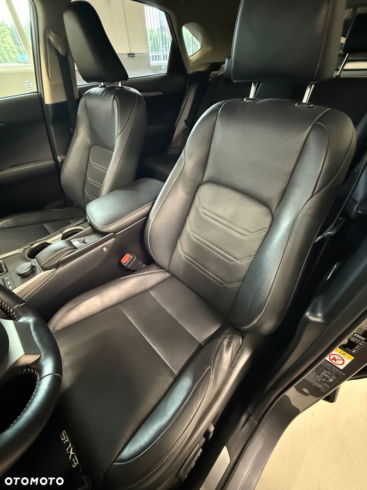 Lexus NX 200t Comfort AWD - 10