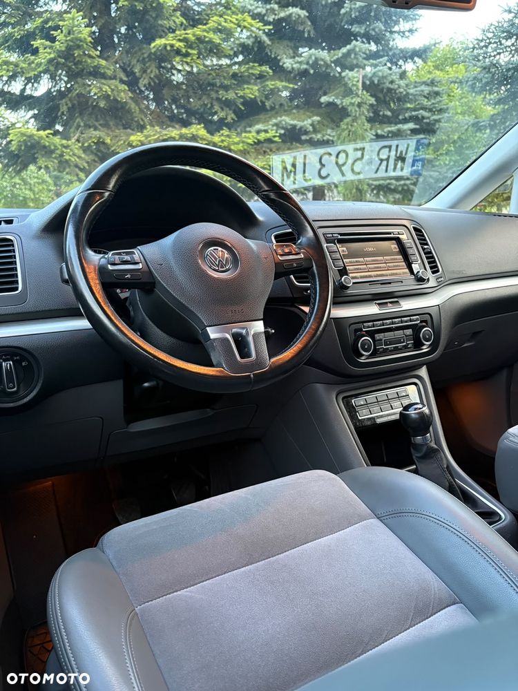 Volkswagen Sharan 2.0 TDI Highline - 19