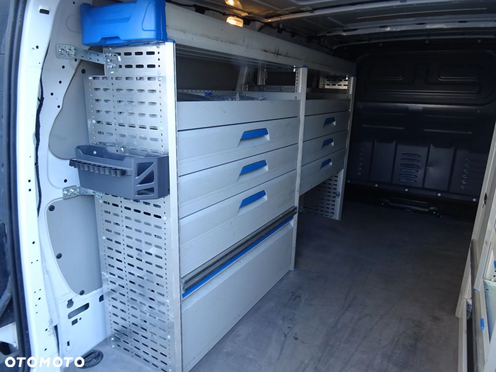 Mercedes-Benz Vito - 15