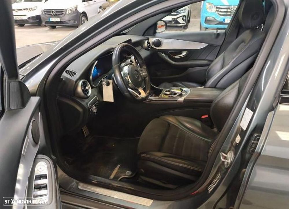 Mercedes-Benz C 300 - 3