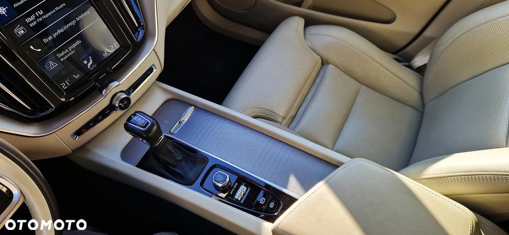 Volvo XC 60 D4 Inscription - 24