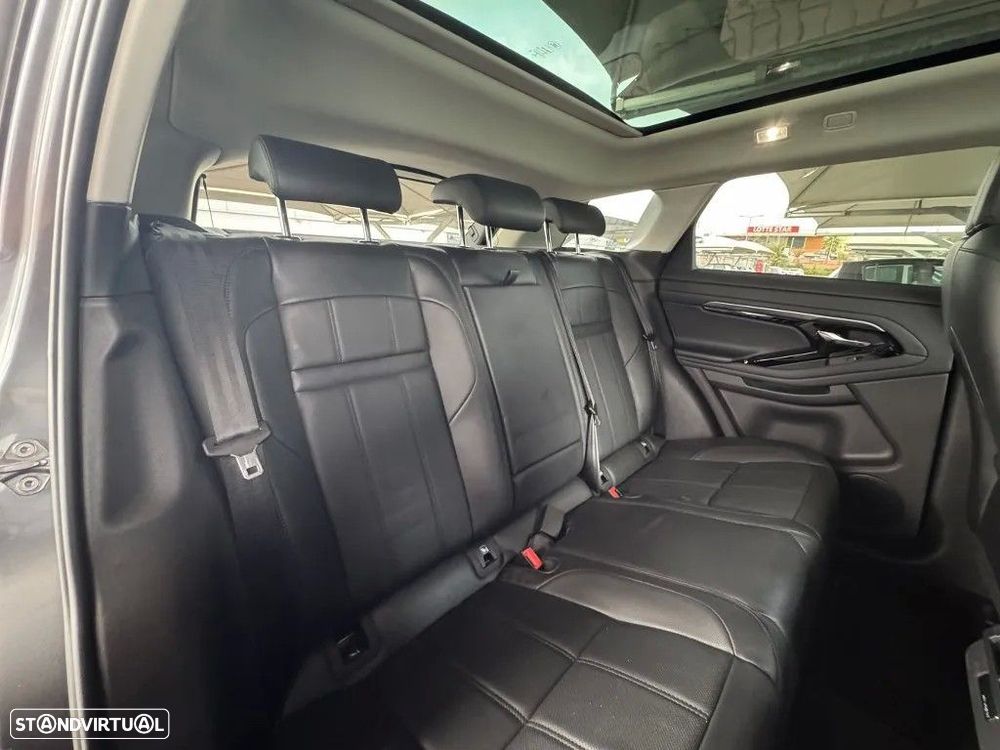 Land Rover Range Rover Evoque 1.5 P160 Dynamic SE Auto - 31