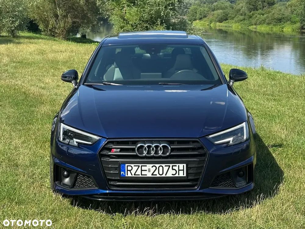 Audi S4 Limousine - 2