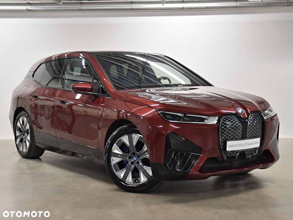 BMW iX xDrive40 76.6kWh Signature - 8