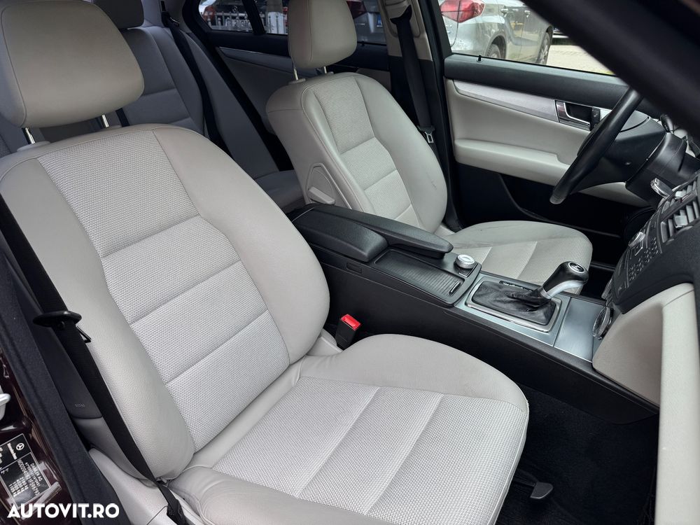 Mercedes-Benz C 250 CDI 4Matic 7G-TRONIC Avantgarde Edition - 10