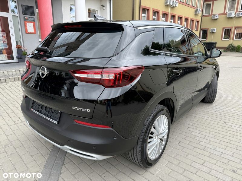 Opel Grandland X 1.5 D Start/Stop Business Elegance - 4