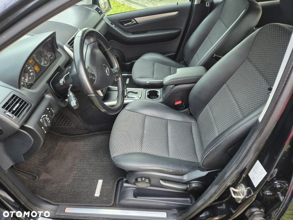 Mercedes-Benz Klasa A 200 Autotronic Avantgarde - 6