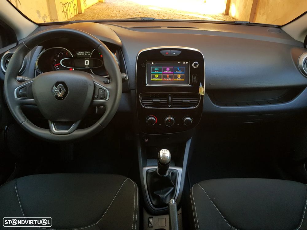 Renault Clio Sport Tourer 1.5 dCi Limited EDition - 11