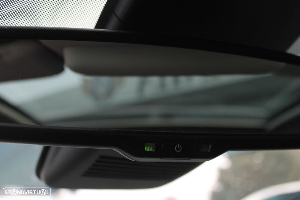 Nissan Qashqai 1.5 dCi N-Connecta J18+Led - 21