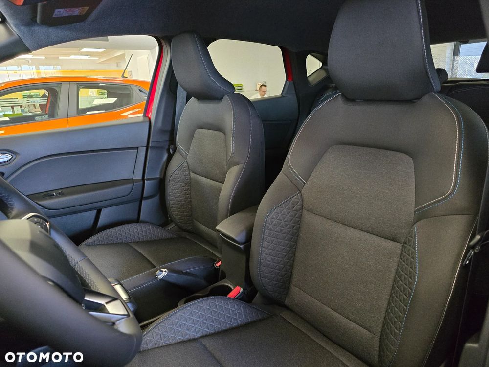 Renault Captur - 17