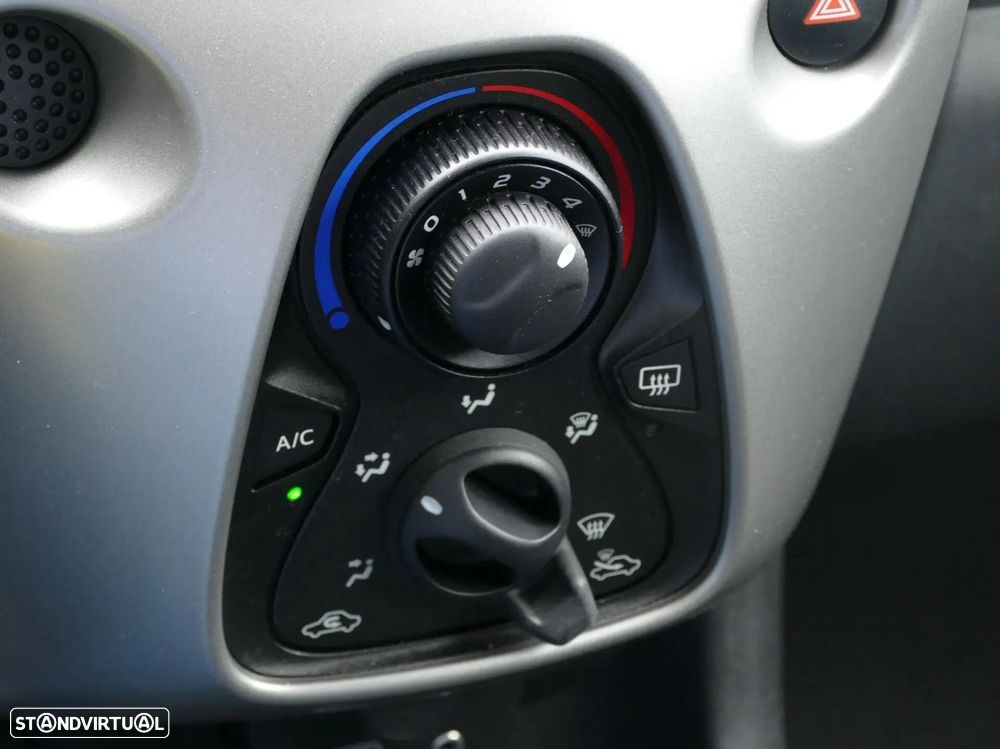 Citroën C1 1.0 VTi Shine - 21