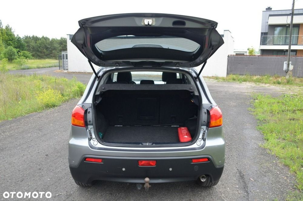 Mitsubishi ASX - 5