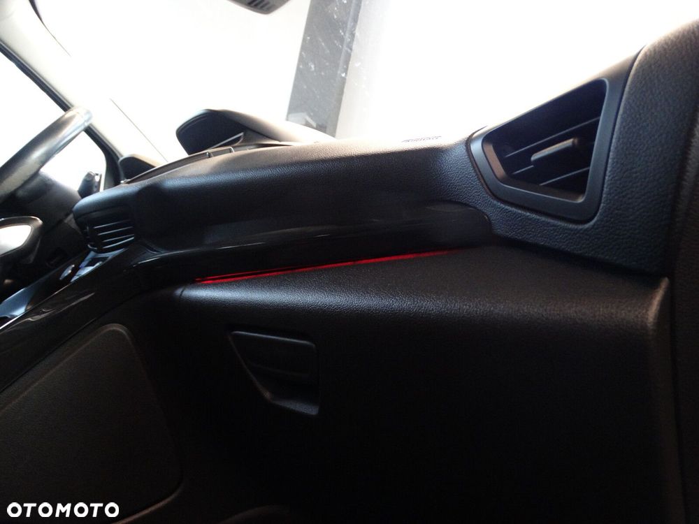 Ford Kuga - 15