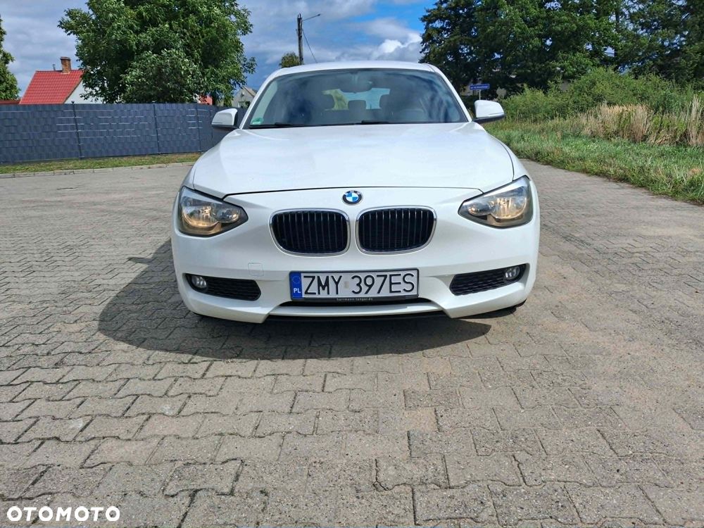 BMW Seria 1 114i - 2