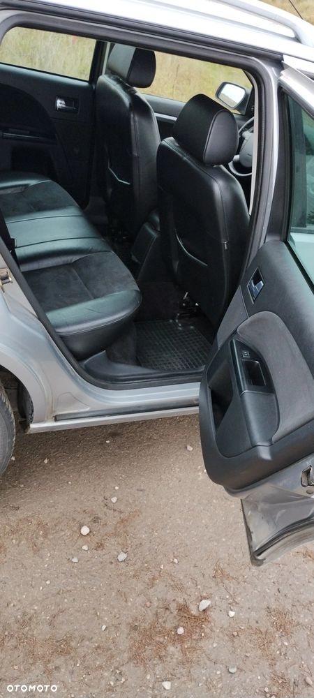 Ford Mondeo 2.0 TDCi Ambiente - 6