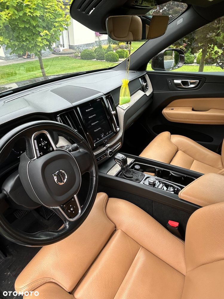 Volvo XC 60 T5 GPF AWD Inscription - 6