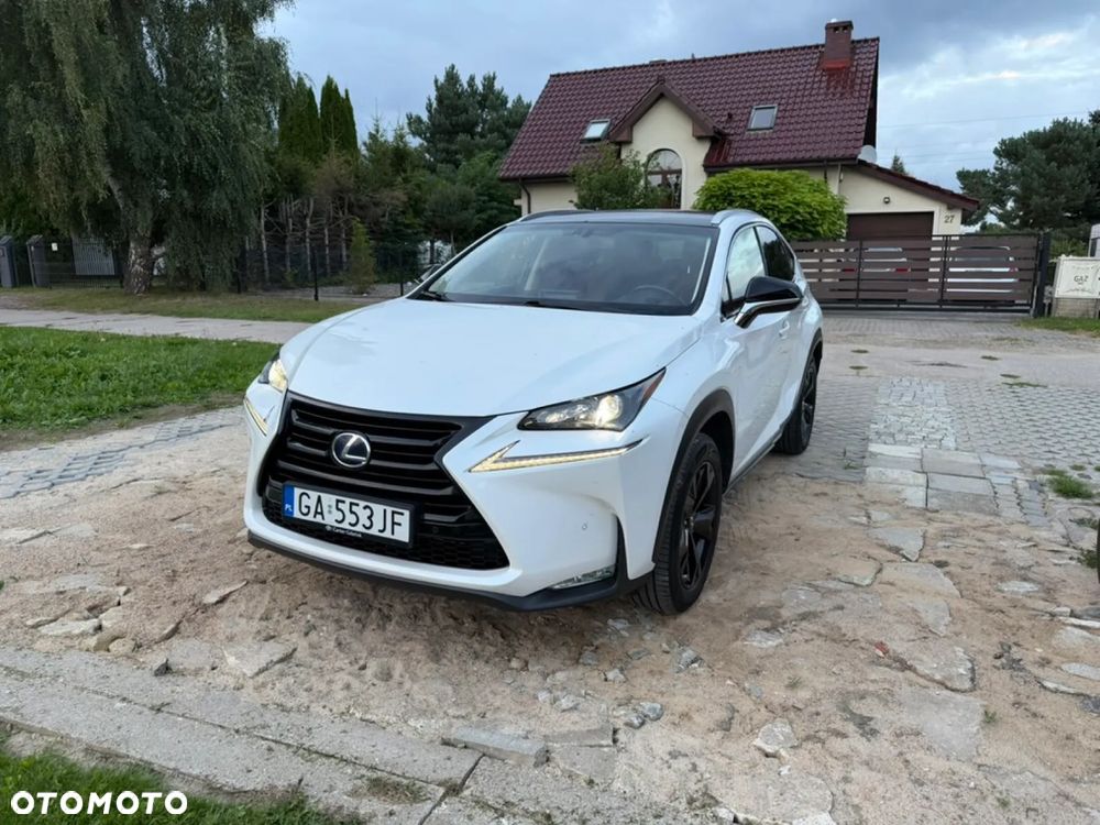 Lexus NX 300h Elite AWD - 2