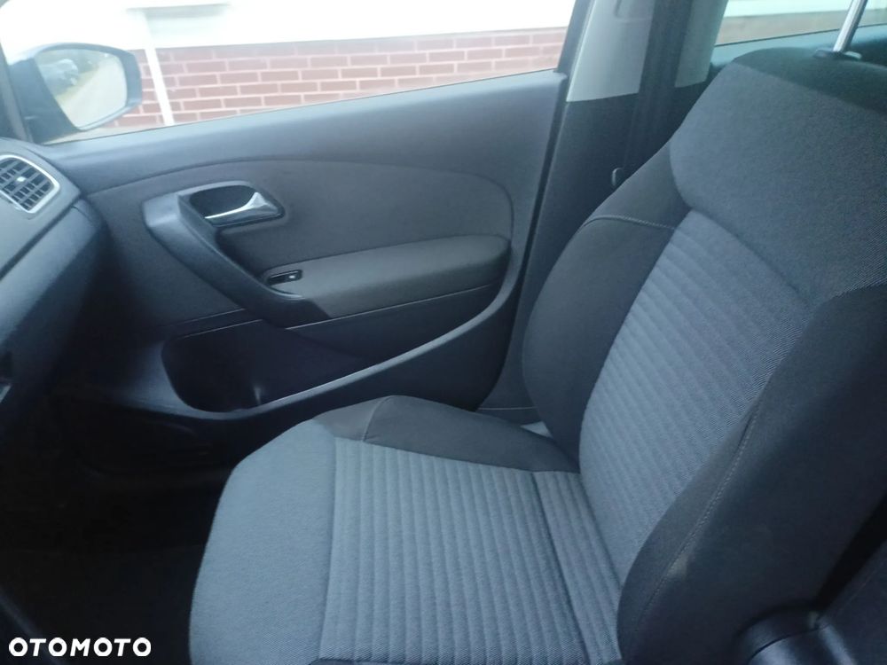 Volkswagen Polo 1.4 Team - 17