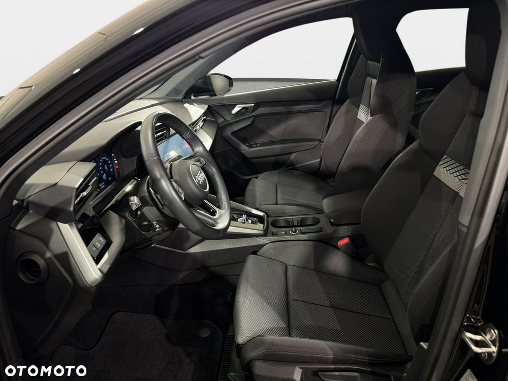 Audi A3 Sportback 35 TFSI S tronic - 26