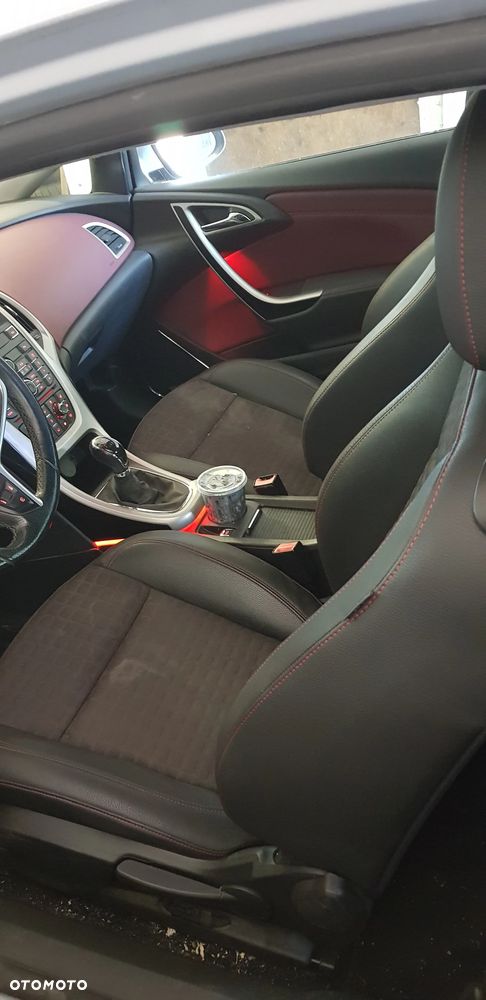 Opel Astra 2.0 CDTI Enjoy S&S - 3