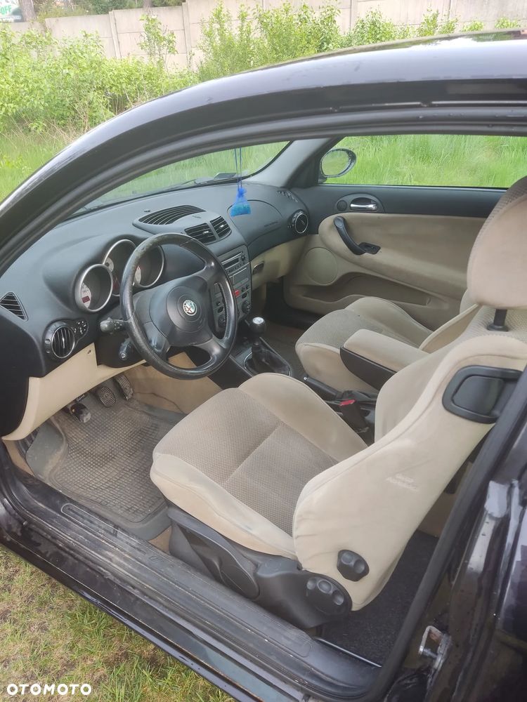 Alfa Romeo 147 1.9 JTD Impression - 2