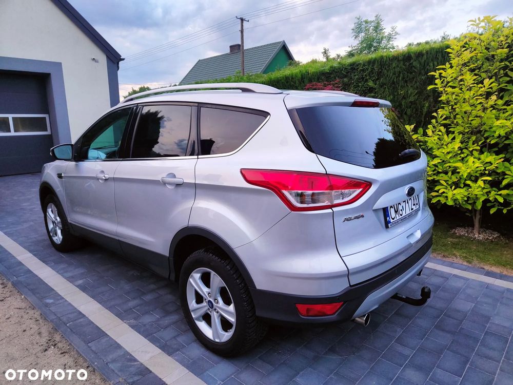 Ford Kuga 1.5 EcoBoost 2x4 Trend - 6