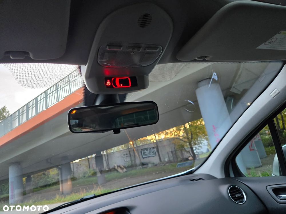 Peugeot 308 1.6 Premium - 29