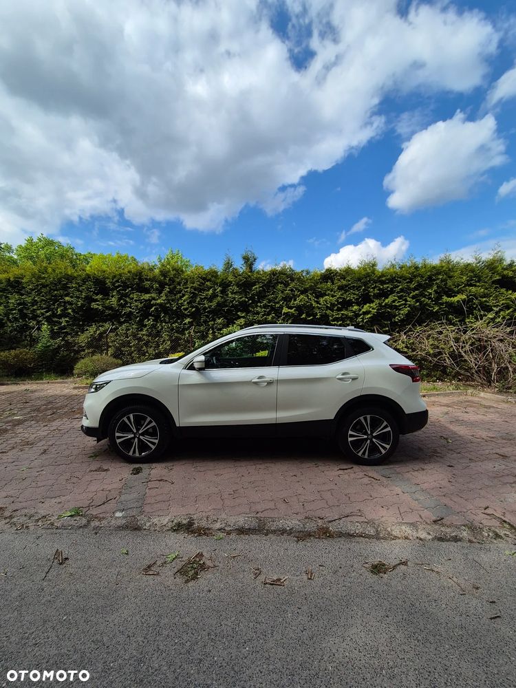Nissan Qashqai 1.6 DIG-T Tekna - 2