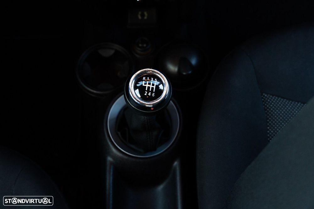 MINI 3 Portas One 1.6 - 36