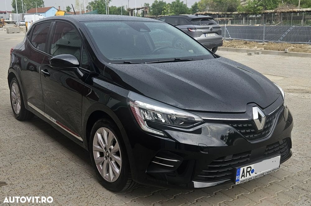 Renault Clio - 2