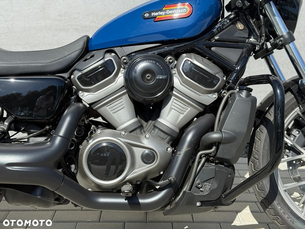 Harley-Davidson Sportster Nightster 975 - 9