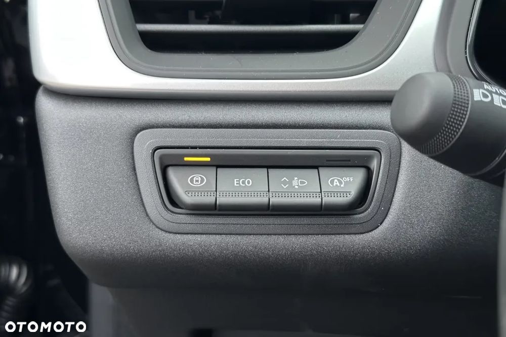 Mitsubishi Grandis 1.3T mHEV Intense Style Cold DCT - 26