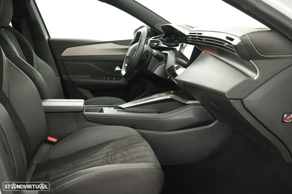 Peugeot 308 1.2 PureTech GT EAT8 - 20