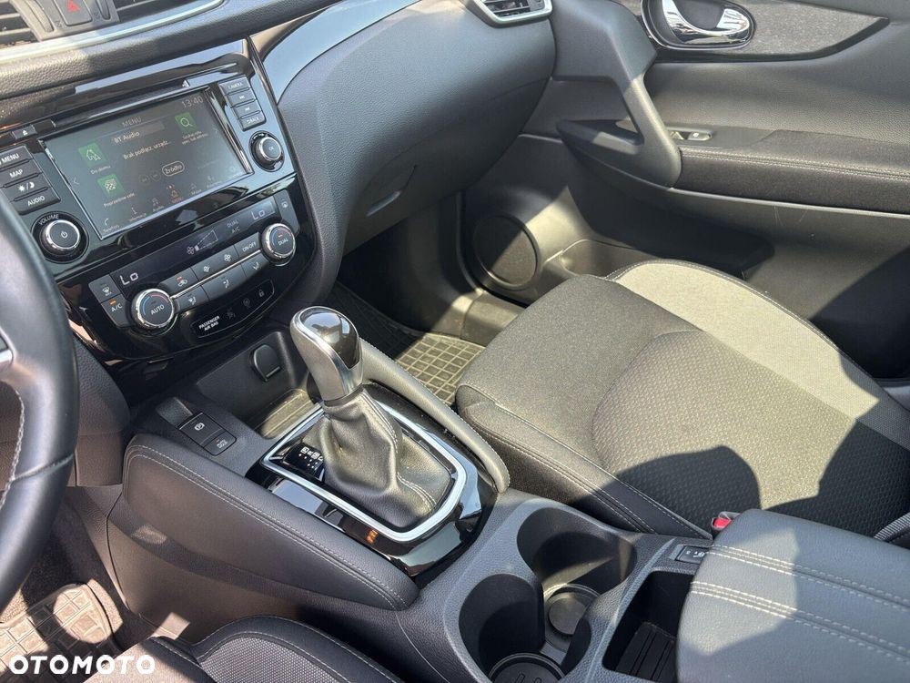 Nissan Qashqai - 14